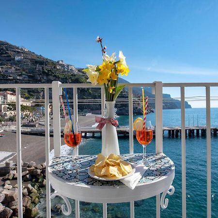 Ferienwohnung Il Nido Del Gabbiano Minori Exterior foto