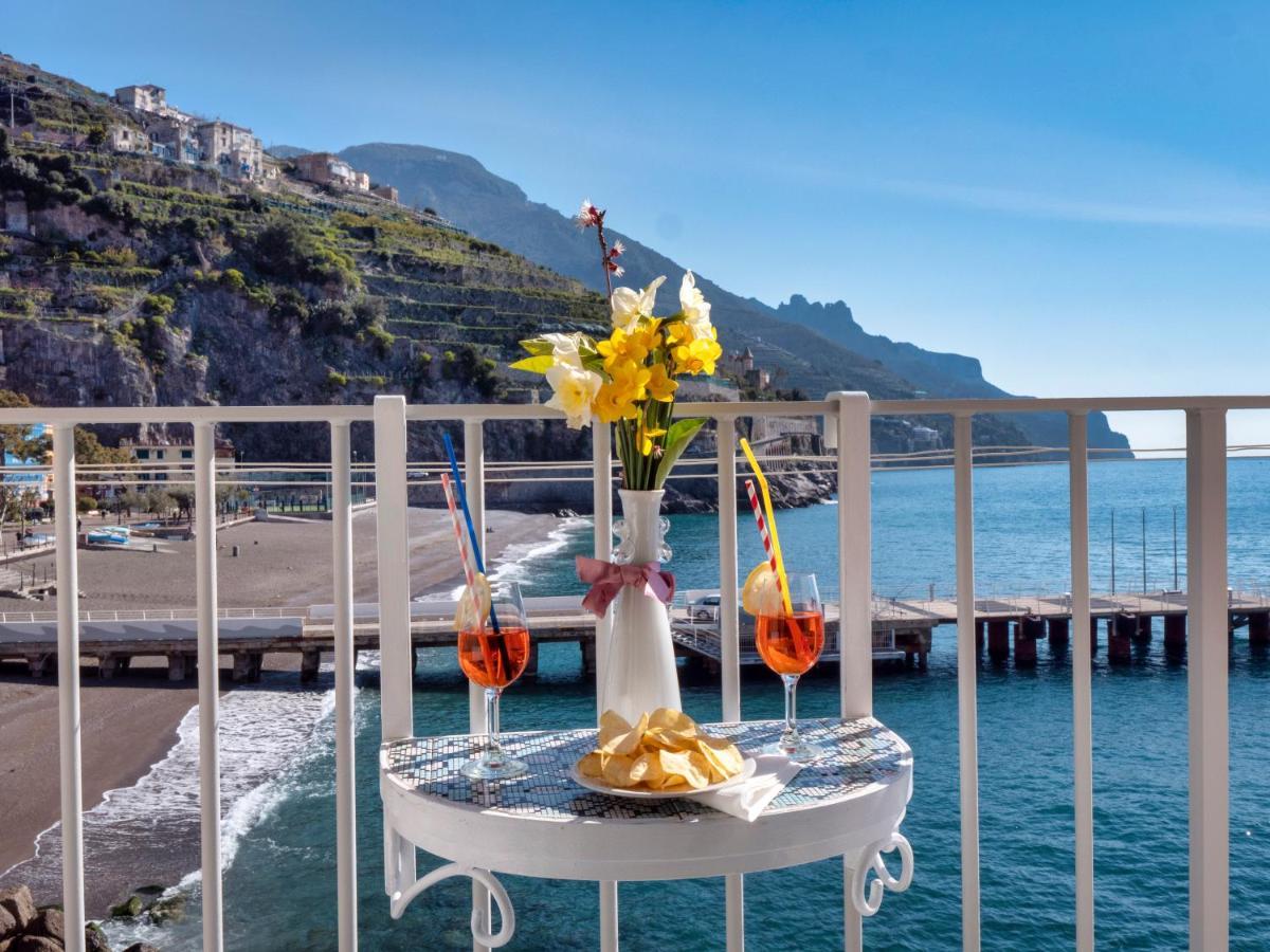 Ferienwohnung Il Nido Del Gabbiano Minori Exterior foto